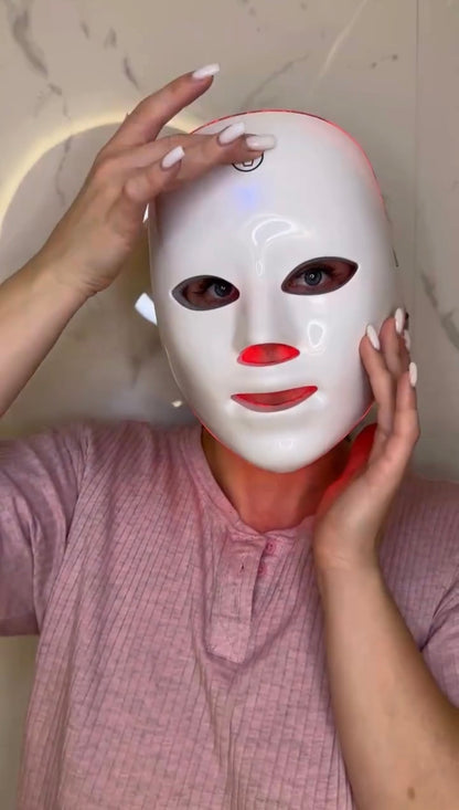 Vaura Vision™ | 7-Colour LED Light Face Mask